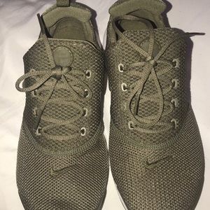 Nike Presto Fly (Grade School)